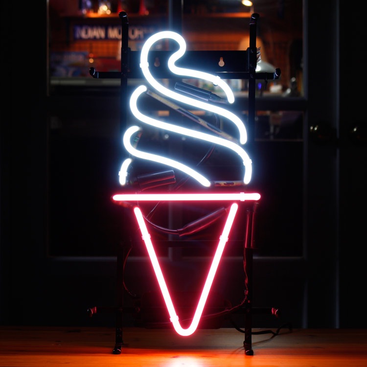 ソフトクリーム＊ネオン看板＊特大 ソフトクリーム＊ネオン看板＊特大 ソフトクリームネオン ネオンサイン