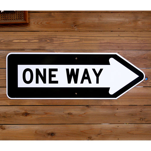 道路標識◆道路看板◆トラフィックサイン◆ロードサイン◆アメリカ◆ONE WAY4 アメリカの工場直輸入の道路標識!アメリカの道路標識 「ONE WAY