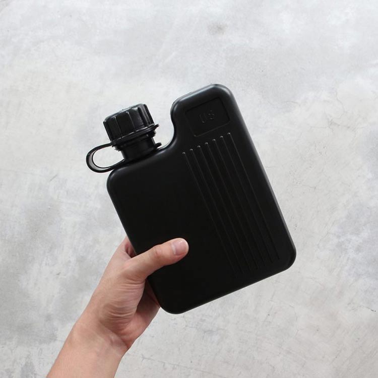 水筒 HAYES ヘイズ バックパッカー カンティーン ブラック 1L W15×D5