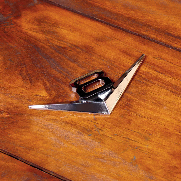 【メール便発送】ステッカー 車 シール 3Dエンブレムステッカー V8 Type-2 立体ステッカー カーアクセサリー アメリカン雑貨