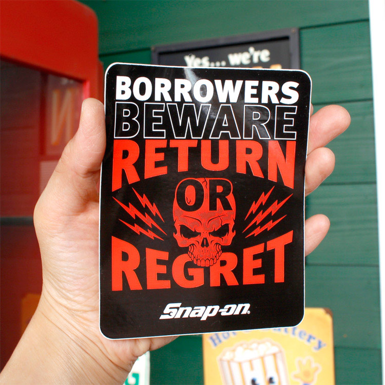 【メール便発送】ステッカー スナップオン 黒四角 スカル Return or Regret シール デカール Snap-on アメリカン雑貨アメリカを代表する工具メーカーのオフィシャルデカール。