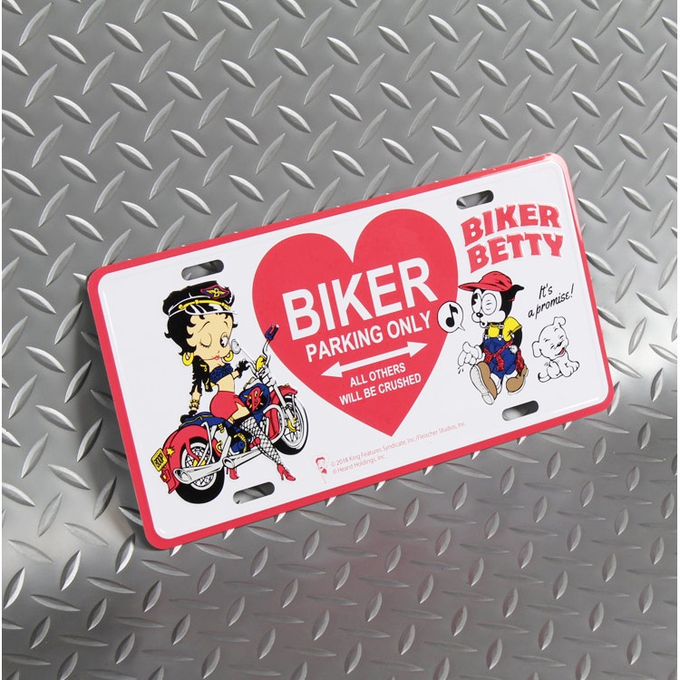 【メール便発送】CMプレート ベティーブープ CUSTOMER PARKING CMP-142 縦15.3×横30.3cm ナンバープレート型 インテリア 看板 アルミ製 アメリカン雑貨飾るだけでかっこいい アメリカンプレート。