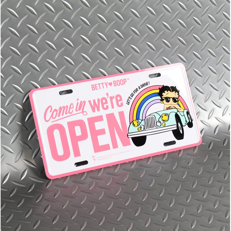 【メール便発送】CMプレート ベティーブープ  WE'RE OPEN - RAINBOW CMP-143 縦15.3×横30.3cm ナンバープレート型 インテリア 看板 アルミ製 アメリカン雑貨飾るだけでかっこいい アメリカンプレート。