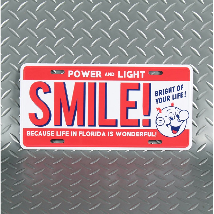 【メール便発送】CMプレート F.E.P.C Smile! CMP-152 縦15.3×横30.3cm ナンバープレート型 インテリア 看板 アルミ製 アメリカン雑貨飾るだけでかっこいい アメリカンプレート。