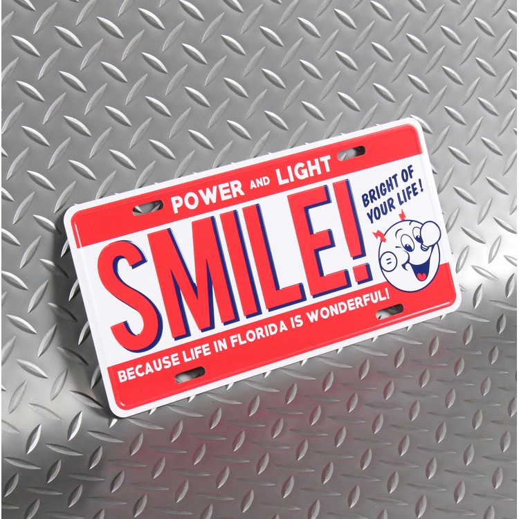 【メール便発送】CMプレート F.E.P.C Smile! CMP-152 縦15.3×横30.3cm ナンバープレート型 インテリア 看板 アルミ製 アメリカン雑貨飾るだけでかっこいい アメリカンプレート。