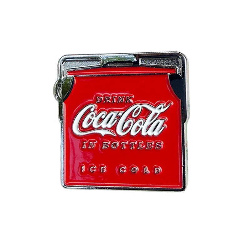 【メール便発送】コカ・コーラ ピンズ ダイナー シリーズ  台紙サイズ 横6.4×縦8.5cm  亜鉛合金製 ピン おしゃれ アメリカ雑貨 アメリカン雑貨バッグやポーチにつけて気軽にアメリカンな雰囲気に。