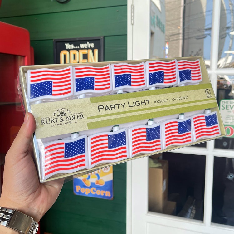 パーティライト 『USAフラッグ』10球セット 全長375cm フラッグ高さ5×7.7cm プラスチック製 白熱球仕様  ホリデーライト ガーランドライト 照明 屋内 屋外 星条旗 アメリカン国旗 アメリカン雑貨