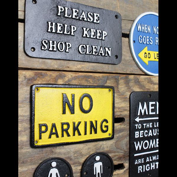 【メール便発送】HUP アイアンプレート＜NO PARKING＞ HFT-313 アイアンサイン 鉄看板 アメリカ雑貨 アメリカン雑貨レトロでカッコイイ鉄製メッセージサイン。