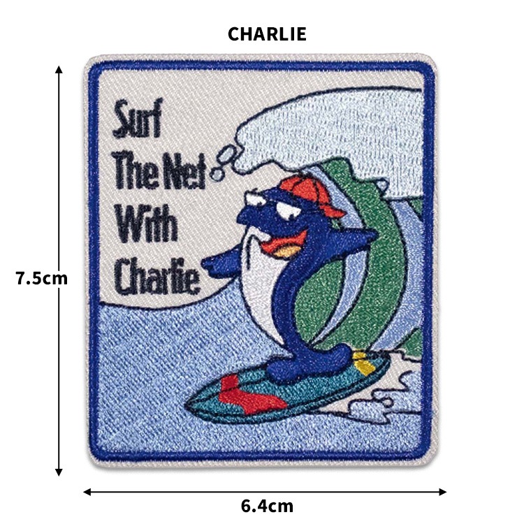 【メール便発送】アイロンワッペン 企業系 キャラクター ワッペン アップリケ 高さ7.5x幅6.4cm チャーリ カスタマイズ かわいい オシャレ おしゃれ かっこいい アメリカンキャラクター自分流にカスタマイズ！かわいいカンパニーキャラクターデザインのアイロンパッチ。