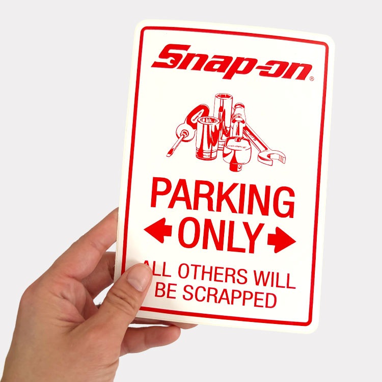 【メール便発送】Snap-on スナップオン デカール PARKING ONLY 縦17.5×横12cmアメリカの工具ブランドのステッカー 工具好きのための一枚。
