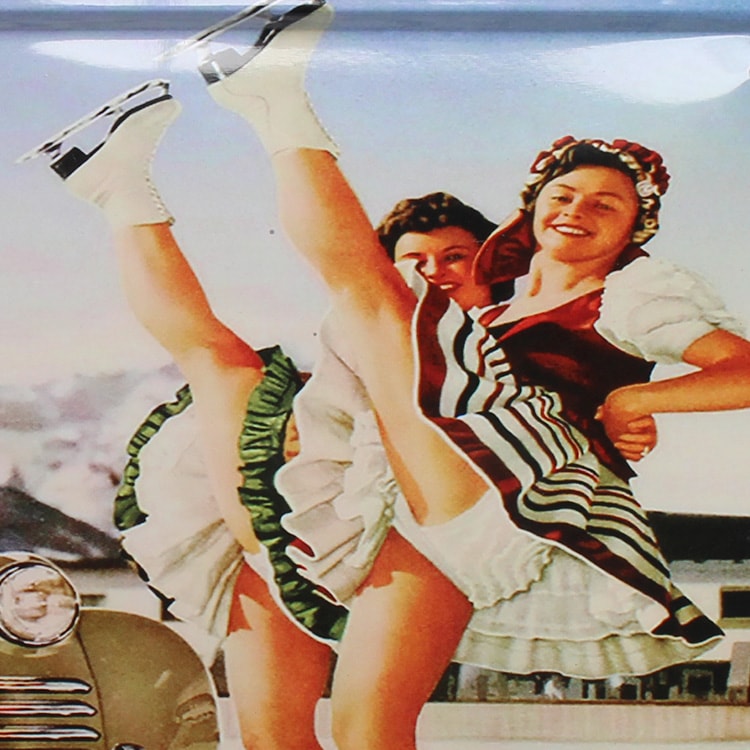 メール便発送】ティンプレート クルマとアイススケート H20×W30cm