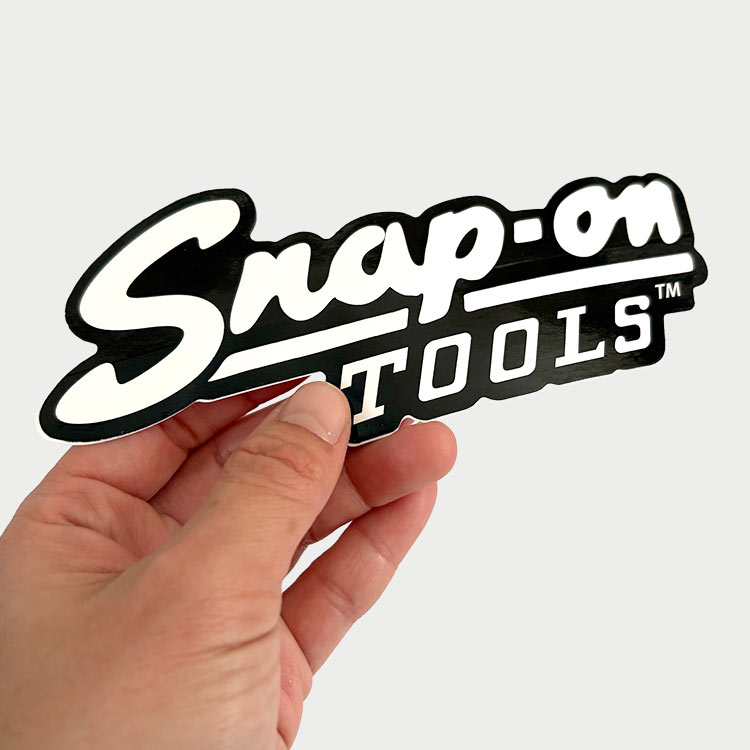 【メール便発送】Snap-on スナップオン デカール TOOLS ロゴ 縦6.5×横15.5cmアメリカの工具ブランドのステッカー 工具好きのための一枚。