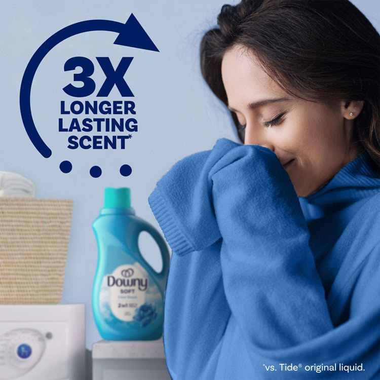 爽やかで豊かなフルーティ＆フローラルの香り。衣類用柔軟剤 ウルトラダウニー クリーンブリーズ 3290ml 111oz 150回分 アメリカ雑貨 アメリカン雑貨