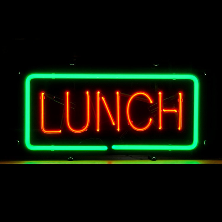 ネオンサイン LUNCH ランチ 高さ23.5×幅45.5×奥行き12.5cm ネオン管 照明 店舗装飾 インテリア ガレージング アメリカ雑貨★期間限定特価★ 華やかなネオンが存在感大のフードサイン。