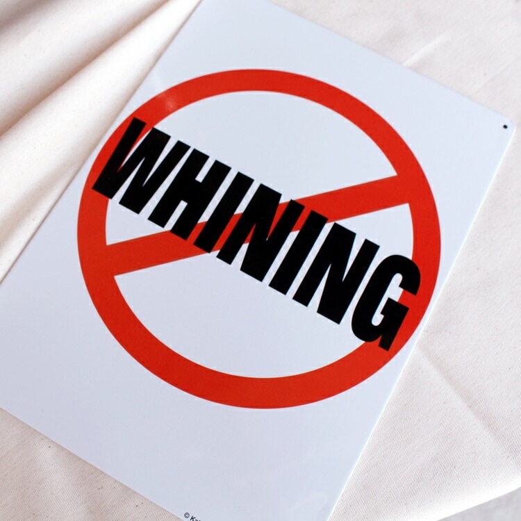 看板 ファンサイン WHINING 縦29.5×横21cm ブリキ製 おもしろ看板 店舗 ディスプレイ アメリカ雑貨