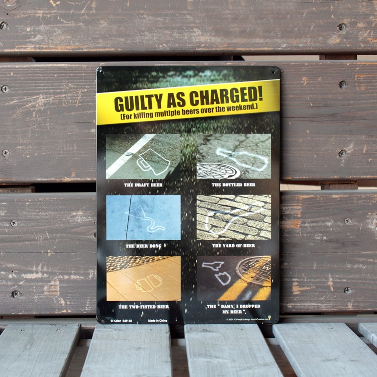 看板 ファンサイン QUILTY AS CHARGED! 縦29.5×横21cm ブリキ製 おもしろ看板 店舗 ディスプレイ アメリカ雑貨
