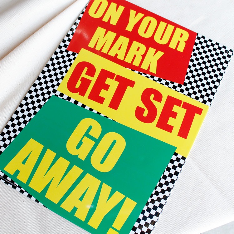 看板 ファンサイン ON YOUR MARK GET SET GO AWAY 29.5×横21cm ブリキ製 おもしろ看板 店舗 ディスプレイ アメリカ雑貨