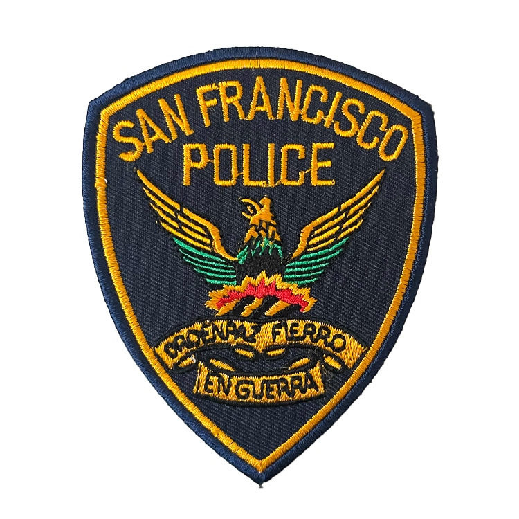 【メール便発送】ワッペン SANFRANCISCO POLICE 縦9.3×横7.2cm コットン製 アイロンパッチ アイロン 大人向け パッチ 海外 アレンジ かっこいい アメリカン雑貨アイロンで手軽につけられる刺繍ワッペン。