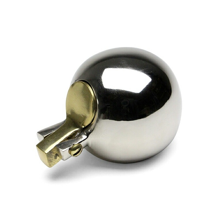 灰皿 Aluminium Ball Ash Tray S アルミニウムボール アッシュトレイ W6.5×D8.5×H5.5cm ニッケル アルミ製 卓上 喫煙グッズ おしゃれ コンパクト DETAIL