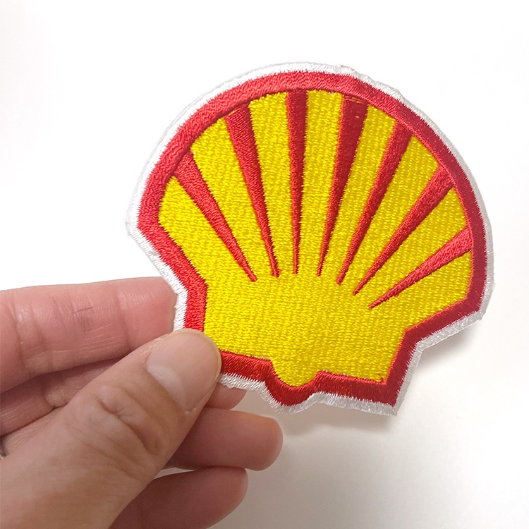 【メール便発送】ワッペン SHELL 縦7.3×横8cm コットン製 アイロンパッチ アイロン 大人向け パッチ 海外 アレンジ かっこいい アメリカン雑貨アイロンで手軽につけられる刺繍ワッペン。