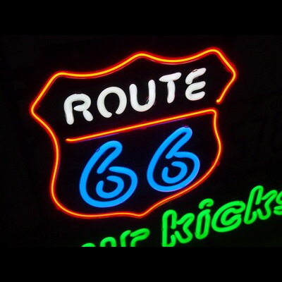 ネオンサイン ＜GET YOUR KICKS ON ROUTE 66 ルート66＞ サイズ：H37×W85cm ネオン管 照明 店舗装飾 インテリア ガレージング アメリカ雑貨 アメリカン雑貨アメリカンインテリアのマストアイテム!!