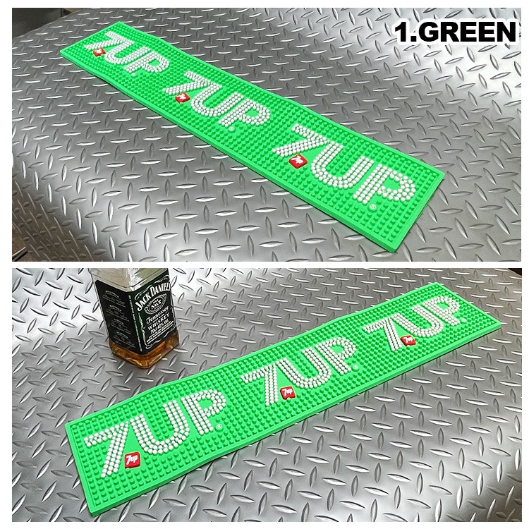 昭和レトロ　セブンアップ　7UP カウンター　レジ　マット コカコーラ　希少 セブンアップ バーマット 7UP 縦13.2×横60.5×厚さ0.8cm ラバー製