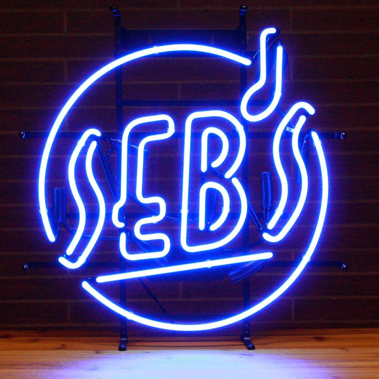 アメリカンネオンサイン / SEB'S セブス 高さ53×幅50×奥行13cm ネオン