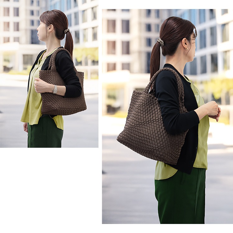 【SALE】トートバッグ ネオプレン ポーチ付き メッシュ A4サイズ 軽量 洗える きれいめ 通勤バッグ 21060