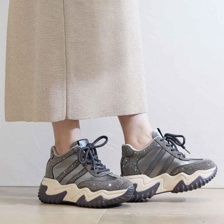 スニーカー キラキラ ラインストーン 撥水 レザー ヒール6cm レースアップ 厚底 ボリューム 2026新作ひも靴 1029