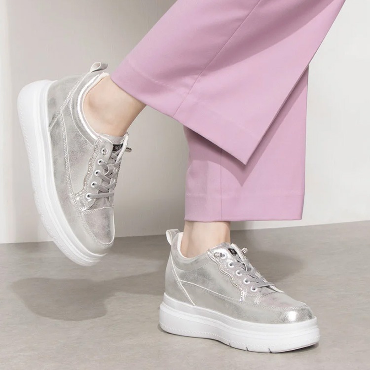 インヒール スニーカー 厚底 軽量 レースアップ 7cmヒール ラインストーン ヒールスニーカー 9069