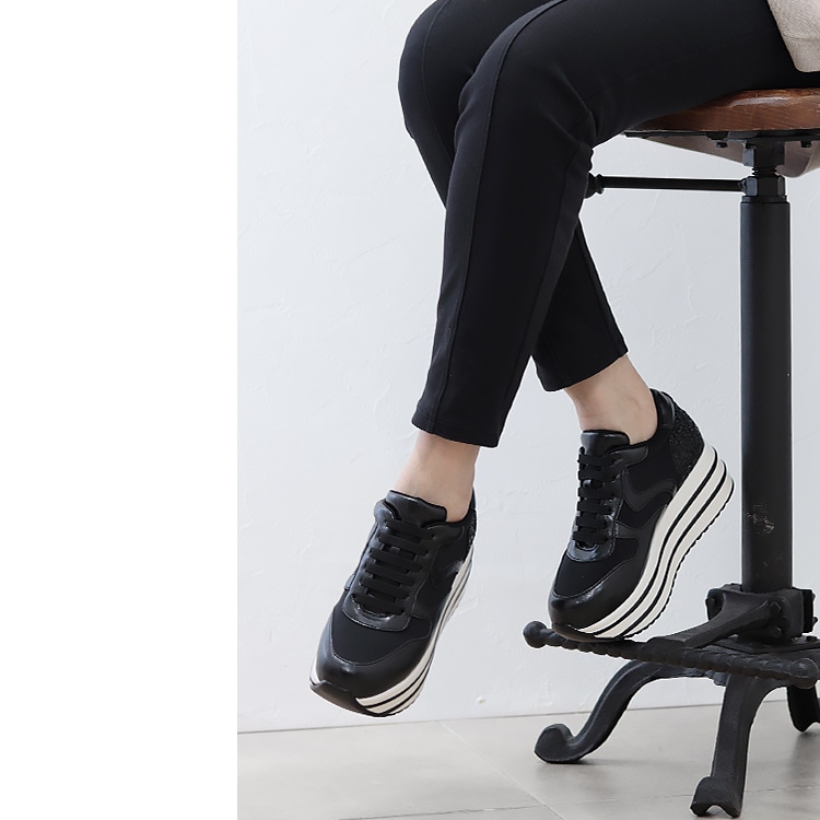 厚底 スニーカー 2025新作 6cmヒール レースアップ ラメ フラット ゴム