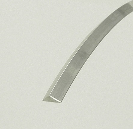 シルバー 三角線 5．5mm×2．5mm （10cm）｜彫金工具販売の