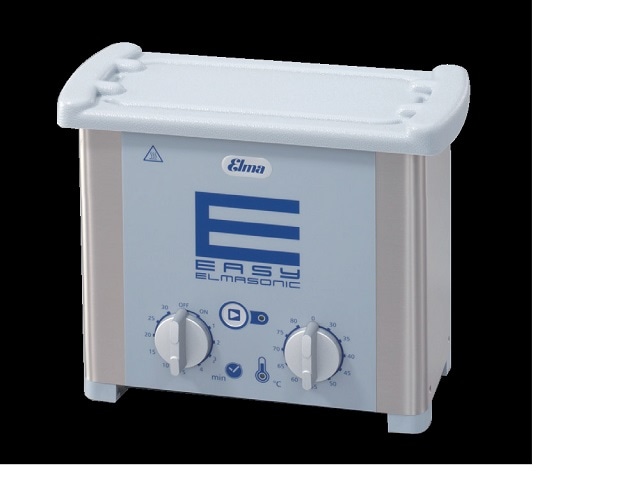 新品　K18 ピアス　超音波洗浄器洗浄済み 新品 K18 ピアス 超音波洗浄器洗浄済み