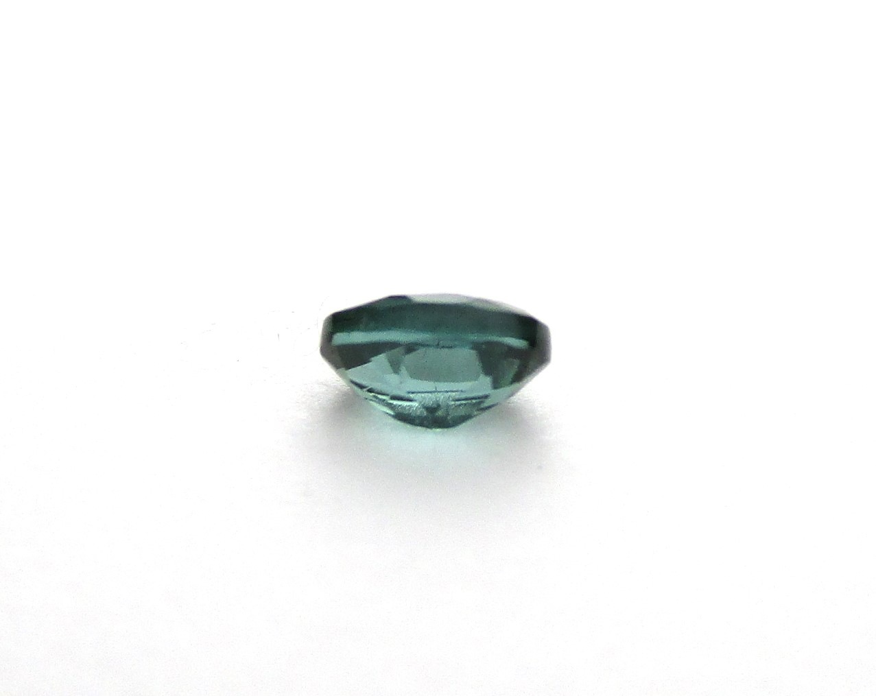 B851 ラグーントルマリン ナイジェリア産 3.0×4.0mm｜彫金工具販売の