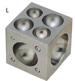 玉台　彫金　鉄製サイコロ 13－18 鉄サイコロ玉台 L｜彫金工具販売のコモキン