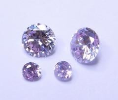 ラベンダー様 パープル強めのラベンダーカラーの細やかな煌めき☆タンザナイト 0.46