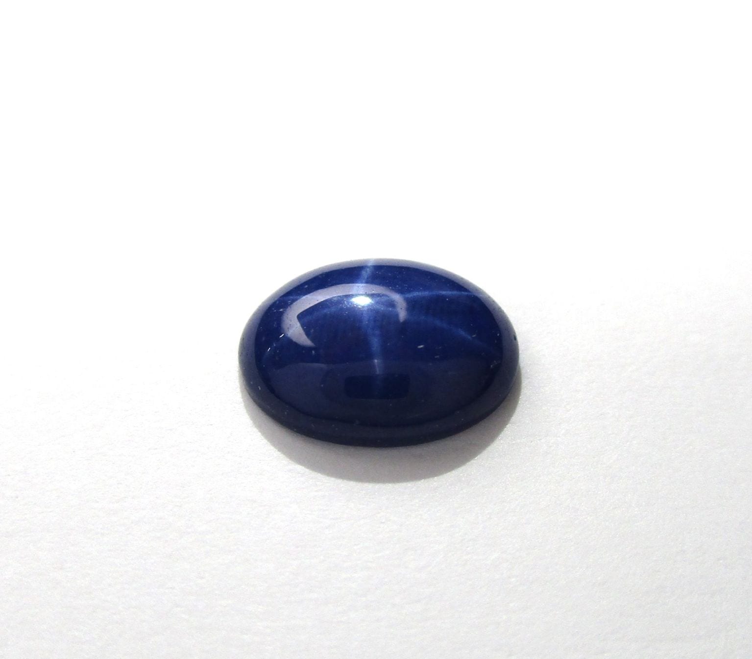 シンママ久美子さん専用ブラックスターサファイア！サファイアです！すごい！ S14 合成スターサファイア 6×8mm｜彫金工具販売のコモキン