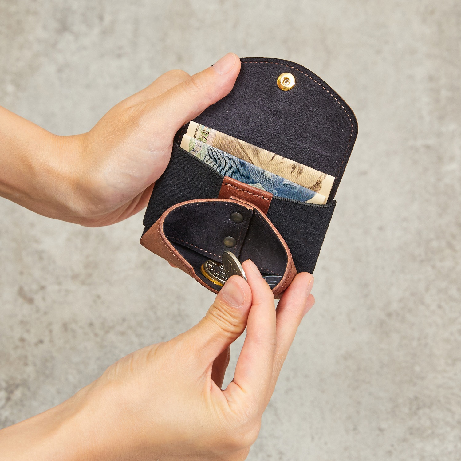 プエブロレザーを使用した世界最小クラスの小さい財布　Tiny-001pb / Pueblo