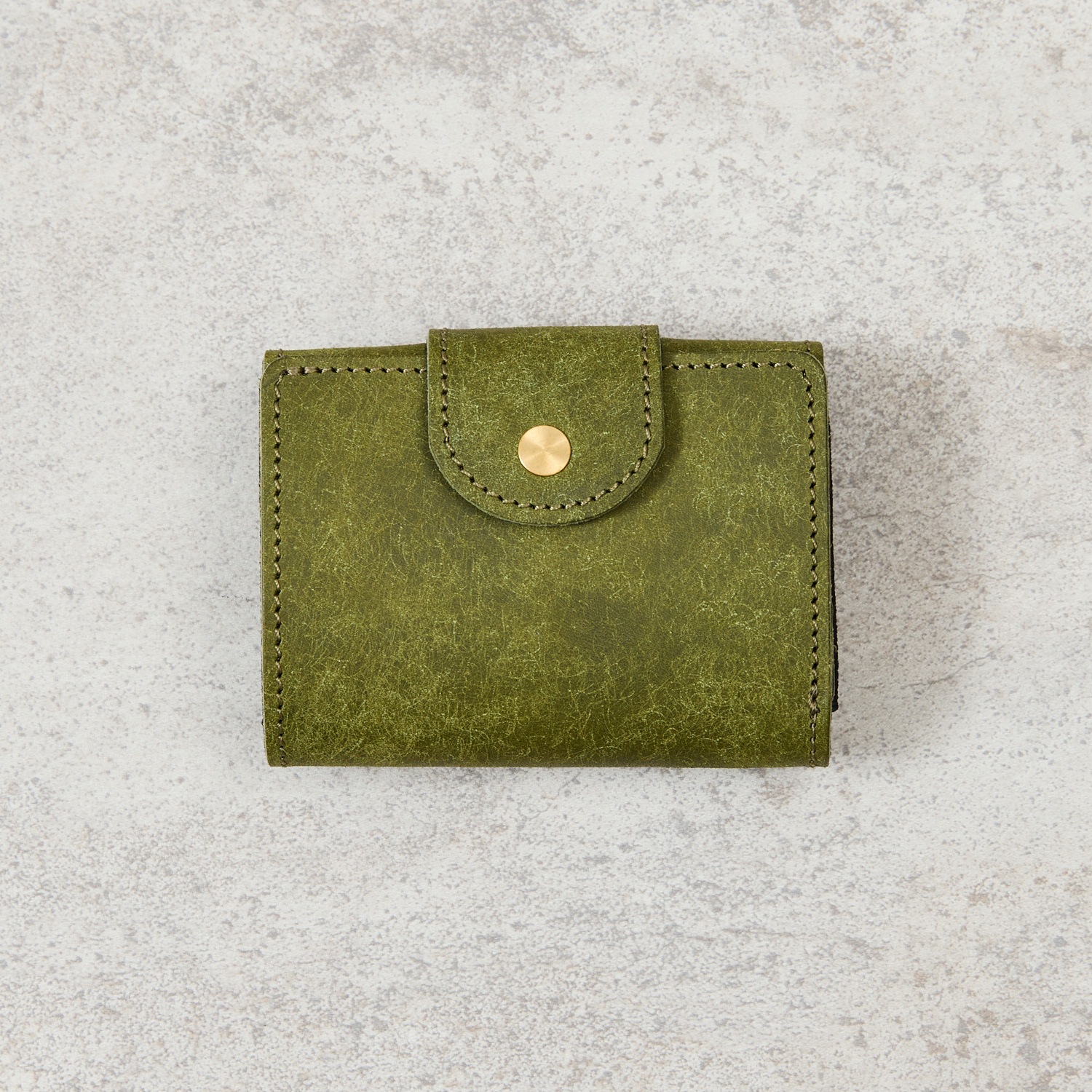 ☆入札不可　ブーフ商品 お札を折らずに収納できる極小サイズの三つ折りミニ財布 Tiny