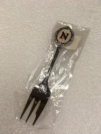 イニシャルカトラリー シルバー フォーク SILSF N【アウトレット】 【北海道沖縄離島は配送不可】|キッチン用品|アウトレット