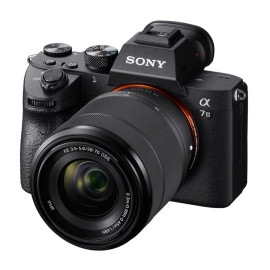 SONY ソニー α7 III ILCE-7M3K ズームレンズキット フルサイズ ミラーレスデジタル一眼カメラ JAN:4548736079717 【北海道沖縄離島は送料別途】 -NA-
