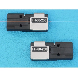 【販売終了】ファイバホルダ250μm単心用　FH-60-250