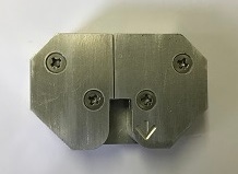 OPGW光ケーブルの心線を安全確実に切込みを入れられる必須工具　ＦＥＰシース切裂工具