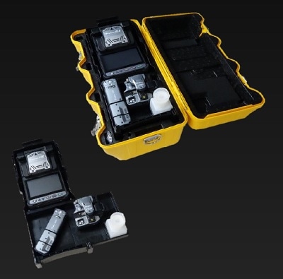 4心光ファイバ融着接続機（カッター、ストリッパ、ファイバホルダx2