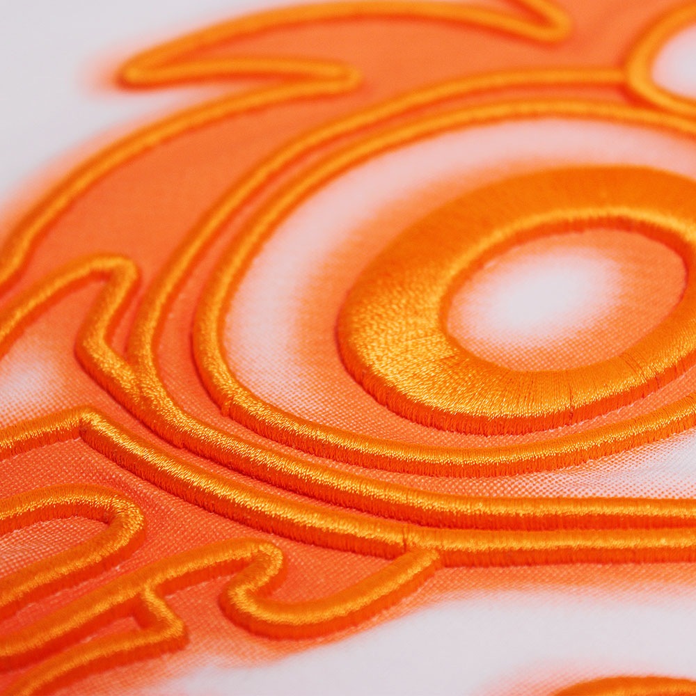 ネオンスプレー立体刺繍半袖Tシャツ【GREED MONSTER】