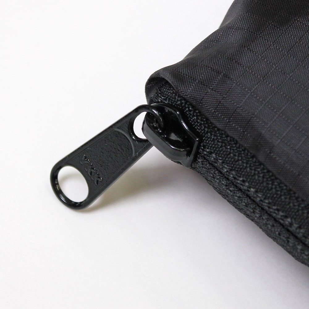 パッカブルバッグ【GREED MONSTER】