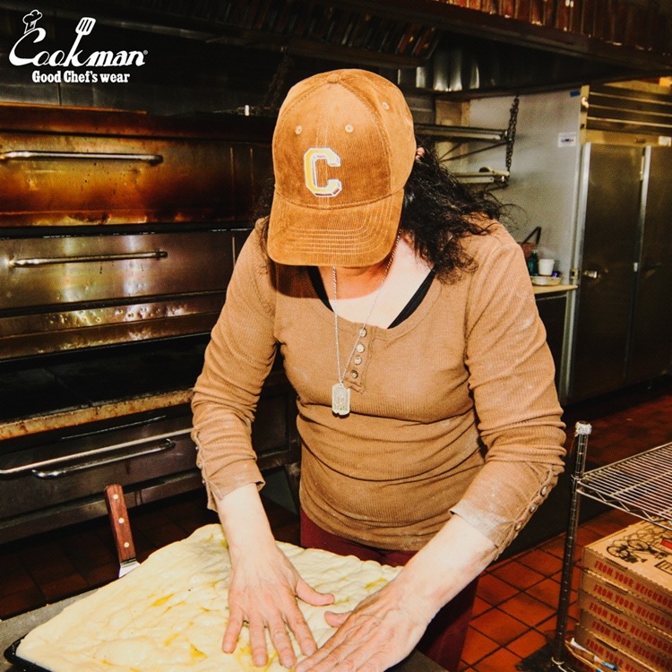 å Curve Brim Cap Corduroy Brown