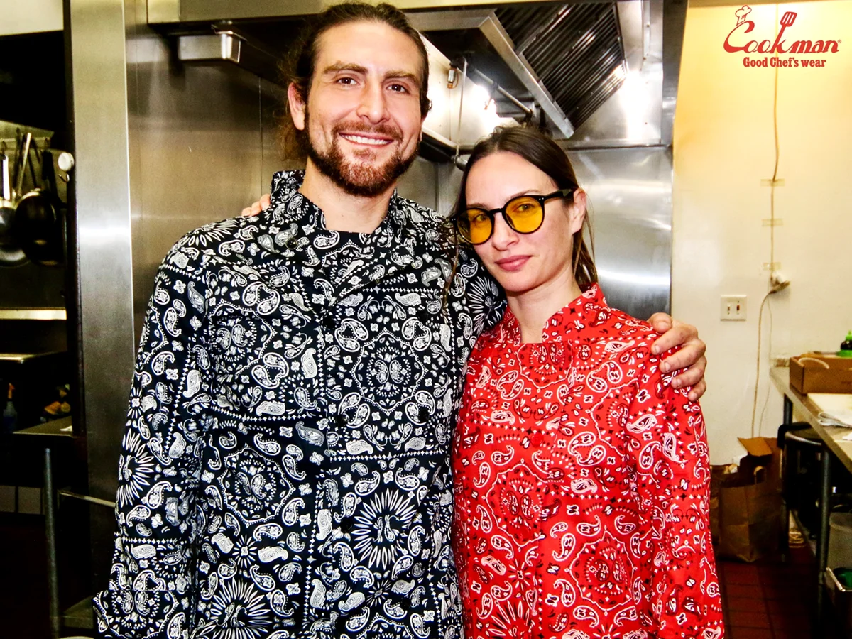 �����ե����� Chef Coat Long Sleeve Vented Paisley Red