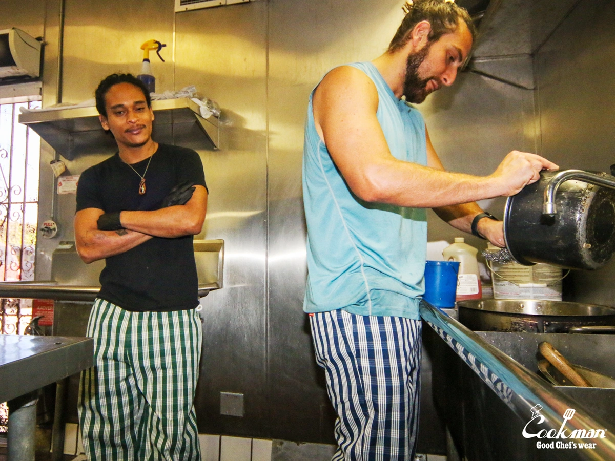 �����եѥ�� Chef Pants Semiwide PALAKA Check Navy