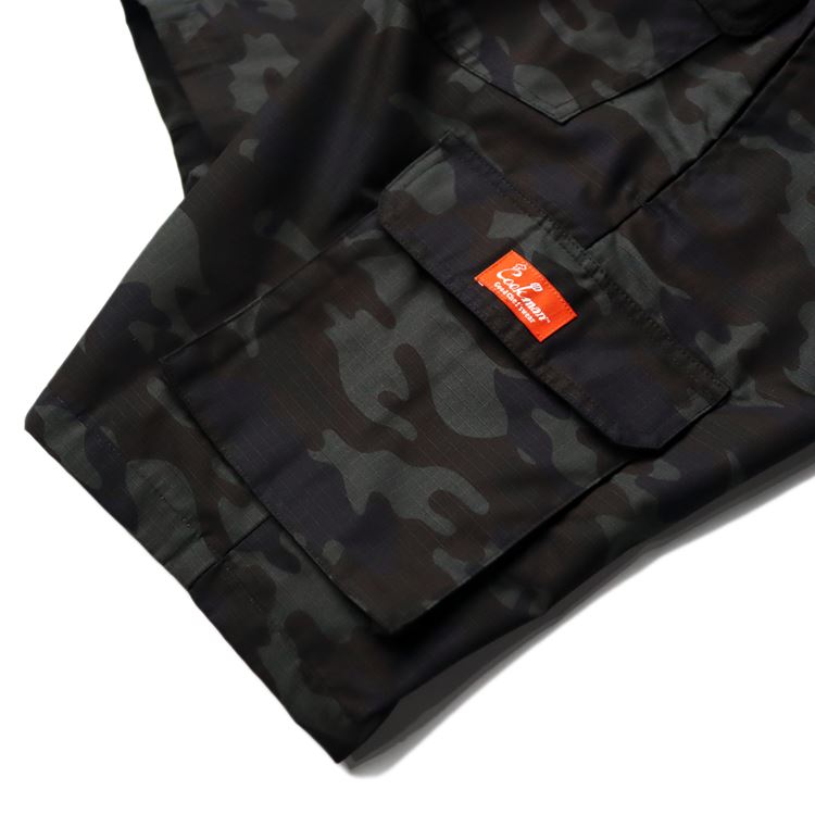 եѥ Chef Pants Short Cargo Ripstop Woodland Camo Black